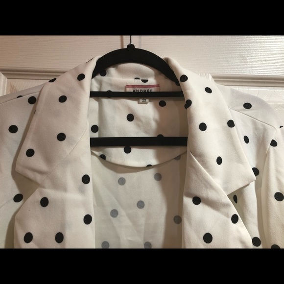 Andree by Unit Blazer White with Black Polka Dots 2X NWOT - Picture 3 of 7